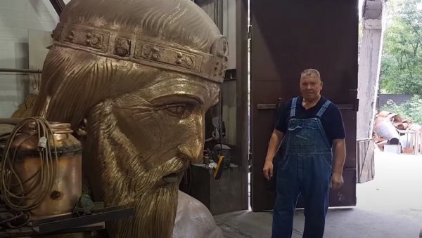 РУСКИ ВАЈАР О РЕМЕК ДЕЛУ КОЈЕ ЋЕ КРАСИТИ БЕОГРАД: Објаснио како је спречена једна велика грешка (ВИДЕО) РУСКИ ВАЈАР О РЕМЕК ДЕЛУ КОЈЕ ЋЕ КРАСИТИ БЕОГРАД: Објаснио како је спречена једна велика грешка (ВИДЕО)