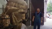 РУКАВИШЊИКОВ У БЕОГРАДУ: Аутор споменика Стефану Немањи сутра први пут на Савском тргу РУКАВИШЊИКОВ У БЕОГРАДУ: Аутор споменика Стефану Немањи сутра први пут на Савском тргу