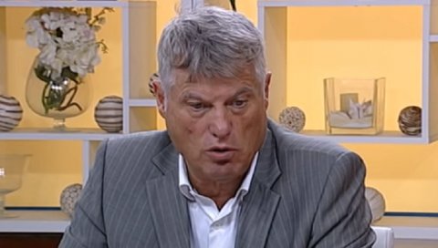 ЗАШТО ЗАПАД НАПАДА ПУТИНА? Лазански се огласио из Москве, а открио и цену руске вакцине (ВИДЕО) ЗАШТО ЗАПАД НАПАДА ПУТИНА? Лазански се огласио из Москве, а открио и цену руске вакцине (ВИДЕО)
