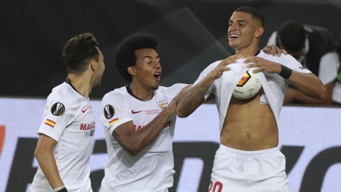 NULA UDARACA NA GOL, TRI BODA: Sevilja pobeđuje i kad ne postiže golove NULA UDARACA NA GOL, TRI BODA: Sevilja pobeđuje i kad ne postiže golove