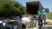 ПОСЛЕ ПИСАЊА НОВОСТИ: Одвезена 34 бурета са отровним отпадом (ФОТО) ПОСЛЕ ПИСАЊА НОВОСТИ: Одвезена 34 бурета са отровним отпадом (ФОТО)