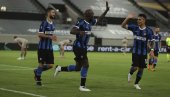 LUDILO NA ĐUZEPE MEACI: Inter i Fiorentina brojali do sedam Nero-azurima pobeda u završnici! LUDILO NA ĐUZEPE MEACI: Inter i Fiorentina brojali do sedam Nero-azurima pobeda u završnici!