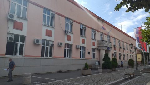 ЕПИДЕМИЈА ЈЕЊАВА: Укинута ванредна ситуација у Кладову ЕПИДЕМИЈА ЈЕЊАВА: Укинута ванредна ситуација у Кладову