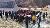 ПОДРШКА ОДБРАНИ СВЕТИЊА: Дробњаци и Ускоци уз СПЦ и верујући народ ПОДРШКА ОДБРАНИ СВЕТИЊА: Дробњаци и Ускоци уз СПЦ и верујући народ
