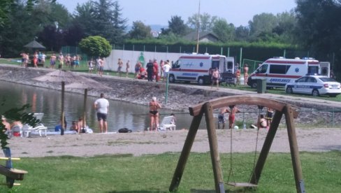 УЖАС У ЛАЗАРЕВЦУ: Два дечака извучена из језера, лекари им се боре за живот! УЖАС У ЛАЗАРЕВЦУ: Два дечака извучена из језера, лекари им се боре за живот!