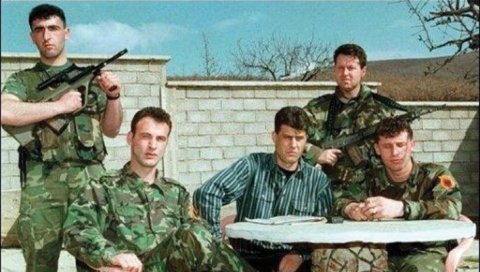 АЛБАНЦИ НИСУ САМИ ТРГОВАЛИ ОРГАНИМА: НАТО је крвавим рукама управљао ОВК АЛБАНЦИ НИСУ САМИ ТРГОВАЛИ ОРГАНИМА: НАТО је крвавим рукама управљао ОВК