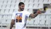 МИТАР У ТИМУ КОЛА: Одлична партија српског голгетера није прошла незапажено (ФОТО) МИТАР У ТИМУ КОЛА: Одлична партија српског голгетера није прошла незапажено (ФОТО)