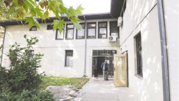 КОРОНА ОДЛОЖИЛА ГРАДЊУ ДОМА ЗДРАВЉА: Припремна фаза радова на новој здравственој станици у Винчи померена за 2021. годину КОРОНА ОДЛОЖИЛА ГРАДЊУ ДОМА ЗДРАВЉА: Припремна фаза радова на новој здравственој станици у Винчи померена за 2021. годину