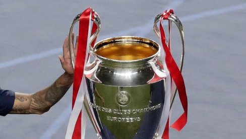SKANDAL! UEFA ukrala novi format Lige šampiona?! Evo ko je sve smislio i šta preti da će da uradi! SKANDAL! UEFA ukrala novi format Lige šampiona?! Evo ko je sve smislio i šta preti da će da uradi!