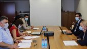 ШКОЛЕ СПРЕМНЕ ЗА НАСТАВУ: Састанак Тривићеве и председника Синдиката образовања ШКОЛЕ СПРЕМНЕ ЗА НАСТАВУ: Састанак Тривићеве и председника Синдиката образовања