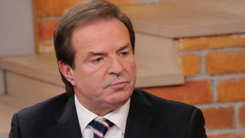 АУТОРСКИ ТЕКСТ БОГОЉУБА КАРИЋА: Вучић је поставио темеље Србије за 21. век АУТОРСКИ ТЕКСТ БОГОЉУБА КАРИЋА: Вучић је поставио темеље Србије за 21. век