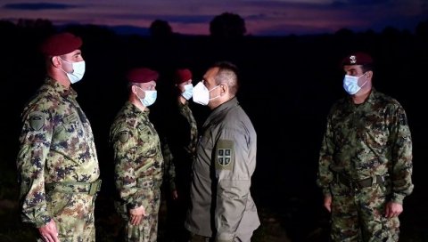 МИНИСТАР ВУЛИН: 63. падобранска бригада у стању да изврши задатке било кад и било где МИНИСТАР ВУЛИН: 63. падобранска бригада у стању да изврши задатке било кад и било где