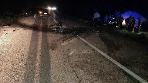Мала Софија, која је у несрећи код Теслића изгубила целу породицу, пребачена у Београд на лечење Мала Софија, која је у несрећи код Теслића изгубила целу породицу, пребачена у Београд на лечење