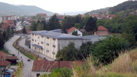 УКИНУТА ВАНРЕДНА СИТУАЦИЈА У КУРШУМЛИЈИ: Ипак, неке мере остају на снази УКИНУТА ВАНРЕДНА СИТУАЦИЈА У КУРШУМЛИЈИ: Ипак, неке мере остају на снази