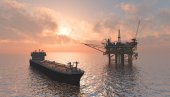 ИРАНСКА НАФТА ТЕЧЕ У КИНУ: Притисак на Вашингтон да укине санкције Техерану ИРАНСКА НАФТА ТЕЧЕ У КИНУ: Притисак на Вашингтон да укине санкције Техерану