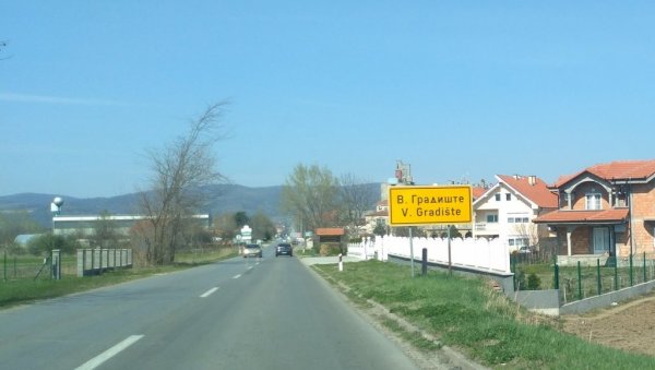 ИЗГРАДЊА НОВОГ АЕРОДРОМА КОД ВЕЛИКОГ ГРАДИШТА: На Сребрном језеру писта из три фазе ИЗГРАДЊА НОВОГ АЕРОДРОМА КОД ВЕЛИКОГ ГРАДИШТА: На Сребрном језеру писта из три фазе