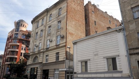 НОВОГРАДЊА ОД СТАКЛА И МЕТАЛА У ИСТОРИЈСКОМ ЈЕЗГРУ ГРАДА? Господар Јованова добија још једну модерну грађевину НОВОГРАДЊА ОД СТАКЛА И МЕТАЛА У ИСТОРИЈСКОМ ЈЕЗГРУ ГРАДА? Господар Јованова добија још једну модерну грађевину