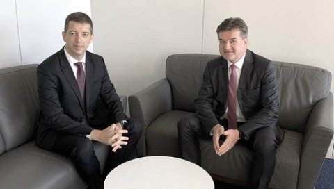 ДИЈАЛОГ БЕОГРАДА И ПРИШТИНЕ: Ђурић и Лајчак разговарају у Бриселу ДИЈАЛОГ БЕОГРАДА И ПРИШТИНЕ: Ђурић и Лајчак разговарају у Бриселу