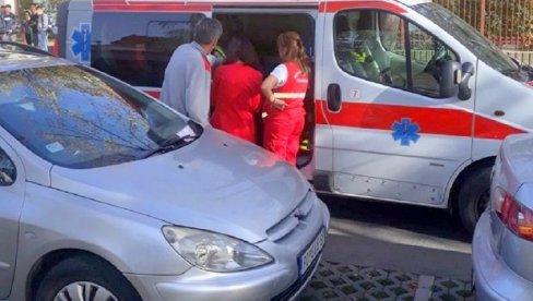 ДРАМА У ПОЖАРЕВЦУ: Дечак (6) спречио самоубиство - видео комшију како виси са гране и понео се као прави херој ДРАМА У ПОЖАРЕВЦУ: Дечак (6) спречио самоубиство - видео комшију како виси са гране и понео се као прави херој