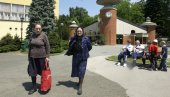 БЕСПЛАТНУ РЕХАБИЛИТАЦИЈУ ПРАТИЋЕ ЕПИДЕМИЛОШКА ПРАВИЛА: У бање само уз поштовање мера БЕСПЛАТНУ РЕХАБИЛИТАЦИЈУ ПРАТИЋЕ ЕПИДЕМИЛОШКА ПРАВИЛА: У бање само уз поштовање мера