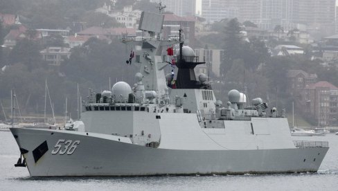 KINESKA FLOTA PRESRELA AMERIČKI BROD: Incident u Južnom kineskom moru, razarač upao u zasedu kod ostrva Paracel KINESKA FLOTA PRESRELA AMERIČKI BROD: Incident u Južnom kineskom moru, razarač upao u zasedu kod ostrva Paracel