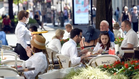 PRENOĆIŠTE SKUPLJE ZA PETINU: Cene u maju u odnosu na lane