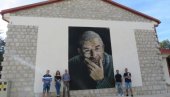ФОТО: Мурал са ликом Небојше Глоговца украсио невесињски дом културе ФОТО: Мурал са ликом Небојше Глоговца украсио невесињски дом културе
