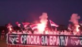 СА ВАМА СМО: Уједињена Српска бакљадом подржала Србе у Црној Гори (ВИДЕО) СА ВАМА СМО: Уједињена Српска бакљадом подржала Србе у Црној Гори (ВИДЕО)