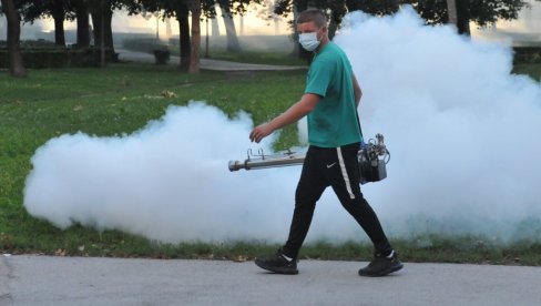 SUZBIJANJE KOMARACA: Na ovim lokacijama će u nedelju uveče biti zaprašivanja krvopija SUZBIJANJE KOMARACA: Na ovim lokacijama će u nedelju uveče biti zaprašivanja krvopija
