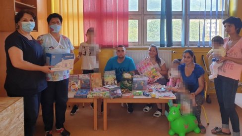 HUMANI VRANJACI: Šumari donirali inhalatore Dečjem odeljenju HUMANI VRANJACI: Šumari donirali inhalatore Dečjem odeljenju