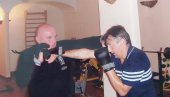 УКРСТИО РУКАВИЦЕ: Док чека исход састављања Владе, Палма одржава кондицију УКРСТИО РУКАВИЦЕ: Док чека исход састављања Владе, Палма одржава кондицију