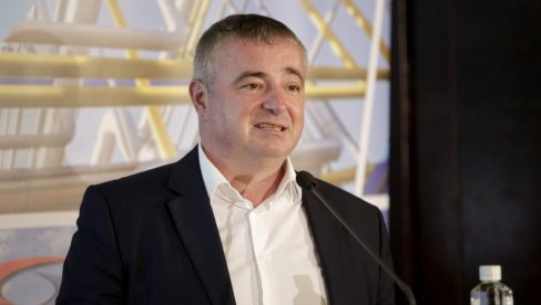 BAJATOVIĆ POZITIVAN NA KORONA VIRUS: Visoki funkcioner SPS-a danas nije došao u Skupštinu Srbije BAJATOVIĆ POZITIVAN NA KORONA VIRUS: Visoki funkcioner SPS-a danas nije došao u Skupštinu Srbije