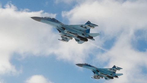 УКРАЈИНСКИ ПИЛОТ СУ-27 „САБЉА“ О СУКОБУ С РУСКИМ ВКС: Могли су да нас униште, њихова обука је била збуњујућа и за НАТО (ВИДЕО) УКРАЈИНСКИ ПИЛОТ СУ-27 „САБЉА“ О СУКОБУ С РУСКИМ ВКС: Могли су да нас униште, њихова обука је била збуњујућа и за НАТО (ВИДЕО)