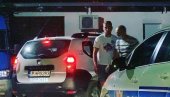 У Никшићу полиција ухапсила посланика из РС Драшка Станивуковића (ВИДЕО) У Никшићу полиција ухапсила посланика из РС Драшка Станивуковића (ВИДЕО)