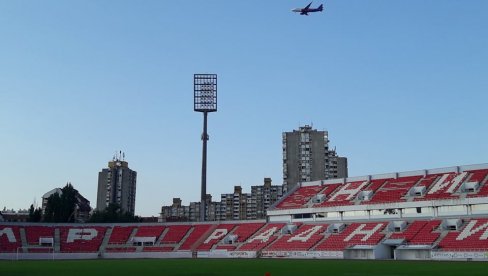 NA OVO JE MISLIO TRENER PARTIZANA: Evo u kom stanju je teren FK Radnički pred gostovanje crno-belih (FOTO)