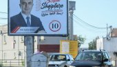 АЛБАНЦИ УРАНИЛИ ДА ПОДРЖЕ МИЛА: Велика гужва на биралиштима у Тузима (ФОТО) АЛБАНЦИ УРАНИЛИ ДА ПОДРЖЕ МИЛА: Велика гужва на биралиштима у Тузима (ФОТО)