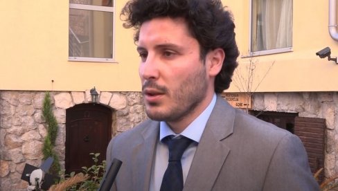 DRITAN OTKRIO KO JE SAHRANIO MONTENEGRO ERLAJNS: Funkcionisali su bahato i van zakona DRITAN OTKRIO KO JE SAHRANIO MONTENEGRO ERLAJNS: Funkcionisali su bahato i van zakona