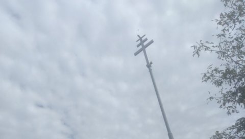 СЛОБОДАН „МРЉУ СПРАО“! Враћени крстови на раскршћа у Руњанима и Грнчари (ФОТО) СЛОБОДАН „МРЉУ СПРАО“! Враћени крстови на раскршћа у Руњанима и Грнчари (ФОТО)