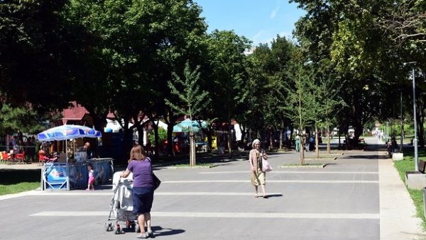 ГРУПА ГРАЂАНА ТРАЖИ ИЗМЕНЕ МИМО ПЛАНА: Стопирана обнова шеталишта у Новом Београду, Заједничка акција и Зеленило у сукобу од априла