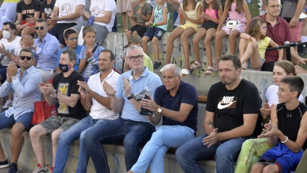 ОГЛАСИО СЕ ОБРАДОВИЋ: Најбољи европски кошаркашки тренер причао о паузи, Кокошкову и Ребрачи ОГЛАСИО СЕ ОБРАДОВИЋ: Најбољи европски кошаркашки тренер причао о паузи, Кокошкову и Ребрачи