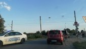 DEČAK PODLEGAO POVREDAMA: Preminuo sedmogodišnjak kog je udario voz u Sremskoj Mitrovici DEČAK PODLEGAO POVREDAMA: Preminuo sedmogodišnjak kog je udario voz u Sremskoj Mitrovici