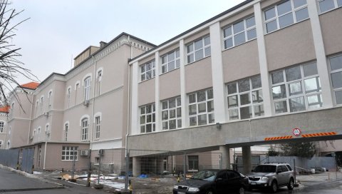 АПЕЛ ХУМАНИМ ЉУДИМА! Александру (17) је ХИТНО потребна крв, дечак у тешком стању након несреће у којој је изгубио оца АПЕЛ ХУМАНИМ ЉУДИМА! Александру (17) је ХИТНО потребна крв, дечак у тешком стању након несреће у којој је изгубио оца