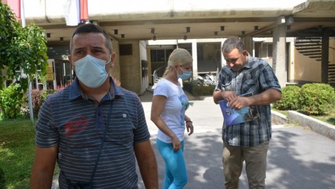 УНИЈА СИНДИКАТА ПРОСВЕТНИХ РАДНИКА У КРУШЕВЦУ: Технолошки вишак 207 радника, а у школама слободно 335 радних места УНИЈА СИНДИКАТА ПРОСВЕТНИХ РАДНИКА У КРУШЕВЦУ: Технолошки вишак 207 радника, а у школама слободно 335 радних места