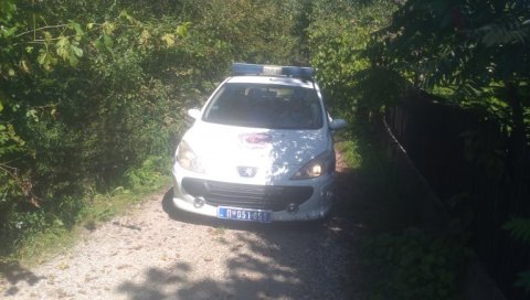 УЖАС У БАРИЧУ: Мушкарац убио жену, па покушао самоубиство скоком са моста у Шапцу УЖАС У БАРИЧУ: Мушкарац убио жену, па покушао самоубиство скоком са моста у Шапцу
