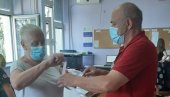 ВИЗИРИ ЗА ПРОФЕСОРЕ: Додатну заштиту добиће 1.600 наставника у средњим стручним школама ВИЗИРИ ЗА ПРОФЕСОРЕ: Додатну заштиту добиће 1.600 наставника у средњим стручним школама