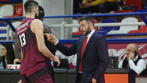 ФМП ПРЕСЕДАВА АБА ЛИГОМ: Партизанов захтев није услишен, “пентери” газде на Јадрану ФМП ПРЕСЕДАВА АБА ЛИГОМ: Партизанов захтев није услишен, “пентери” газде на Јадрану