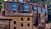 TAJNE DREVNE MEDICINE IZ HILANDARA: Nećete verovati šta su sve monasi koristili za lečenje bolesti