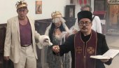 МИМА КАРАЏИЋ СТАО НА ЛУДИ КАМЕН: Бура због фотографије са црквеног венчања глумца! МИМА КАРАЏИЋ СТАО НА ЛУДИ КАМЕН: Бура због фотографије са црквеног венчања глумца!