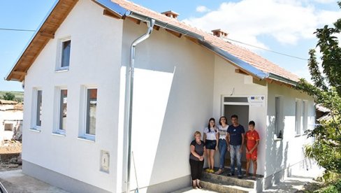 IZGRAĐENO 49 KUĆA ZA POVRATNIKE I INTERNO RASELJENE NA KIM IZGRAĐENO 49 KUĆA ZA POVRATNIKE I INTERNO RASELJENE NA KIM