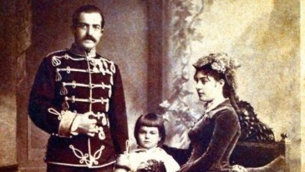 ТАЈНЕ СЛУЖБЕ ЖЕНЕ МИЛАНА: Како је брак са Наталијом утицао на Србију и довео до абдицирања краља ТАЈНЕ СЛУЖБЕ ЖЕНЕ МИЛАНА: Како је брак са Наталијом утицао на Србију и довео до абдицирања краља